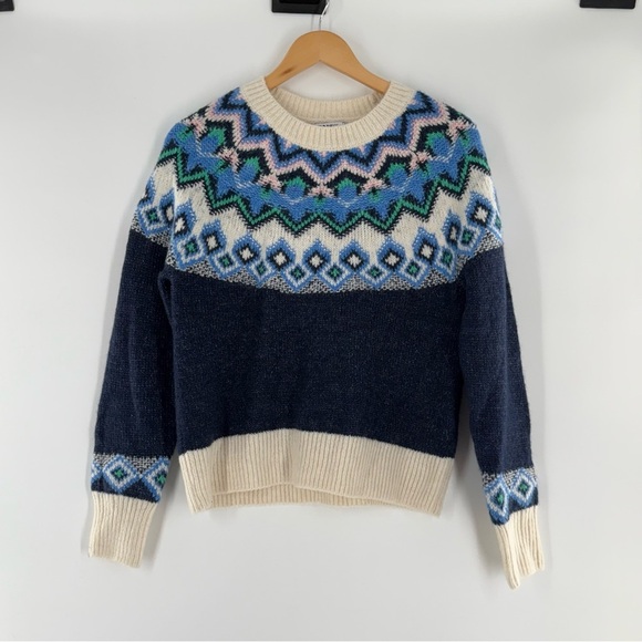Old Navy Fair Isle Sweater XS Navy Blue White Colorblock Crew Neck Pullover - Picture 2 of 7